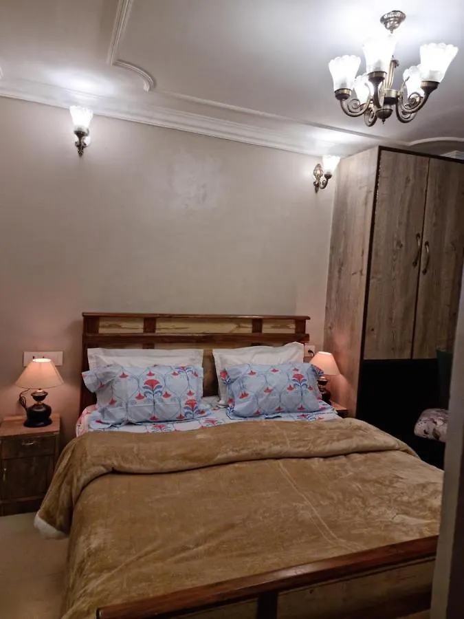 Charlie Mount Lodge Shimla Homestay